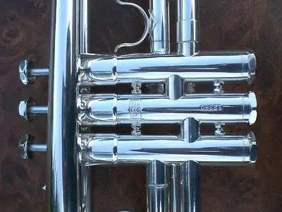 Красивая Schilke B7 серебряные трубы |