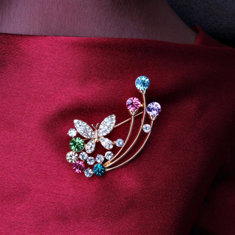 Мода 2017 г. Кристалл Бабочка Женщины Броши Модные животных Женские цветочные