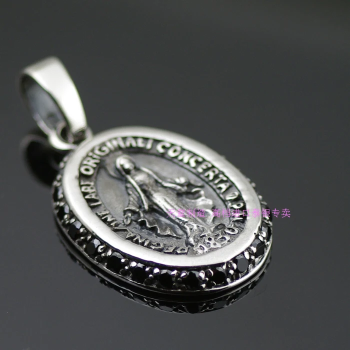 

Thailand imports 925 sterling silver inlay, Black Madonna Silver Pendant