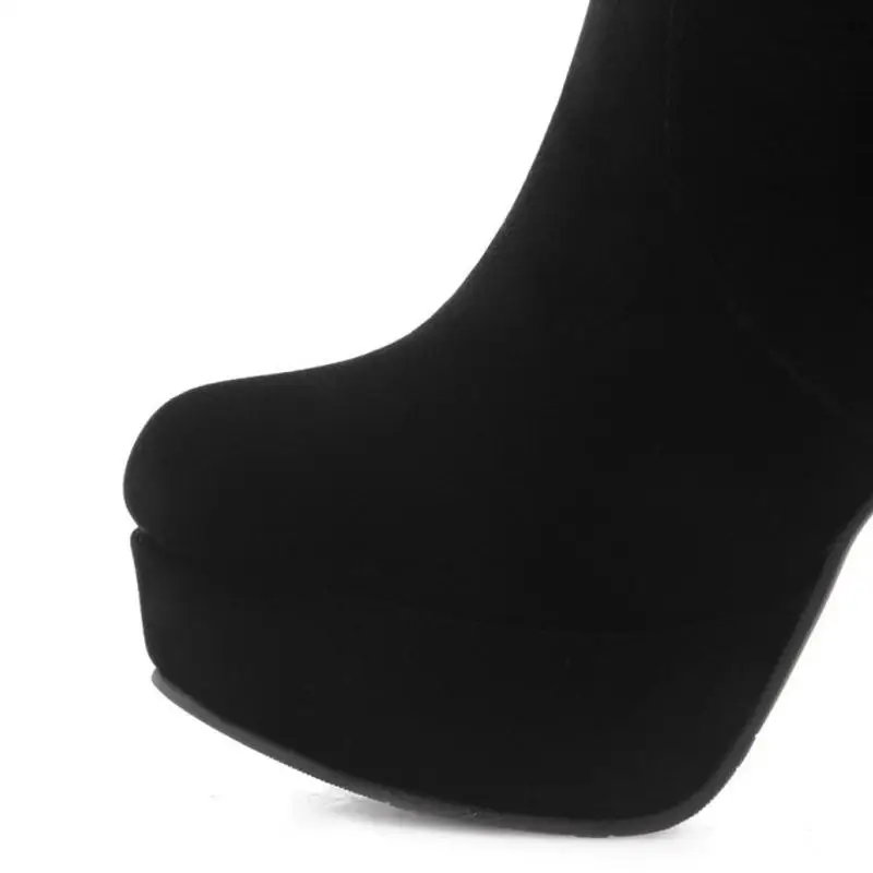 Женские сапоги на высокой платформе с кристаллами размеры 32-42 | Обувь