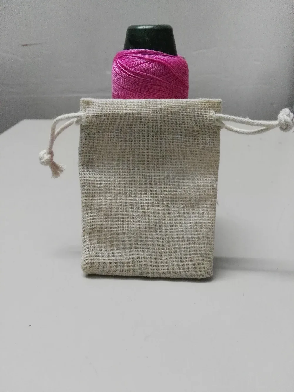 

special sale 20pcs/lot 9*13cm overlocked linen jewelry bag small drawstring bag gift pouch Jewelry Packaging free shipping