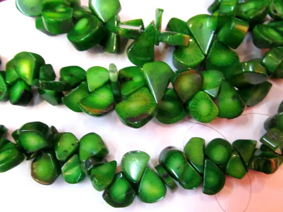 Высокое качество 10 20 мм Полная прядь Бесплатная форма каплевидные коралловые