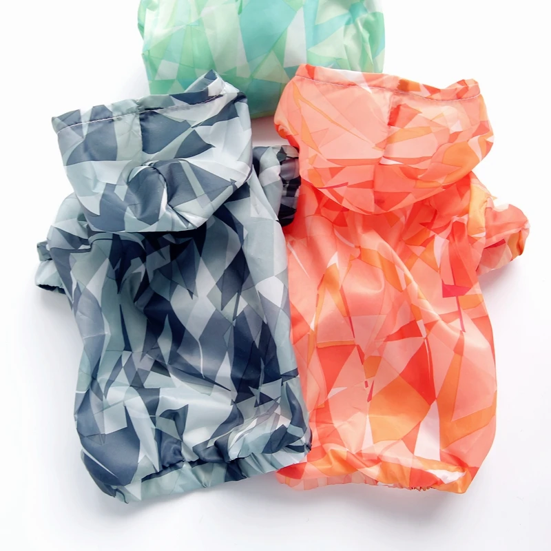 Красивая летняя дышащая одежда для собак Солнцезащитная толстовка с капюшоном