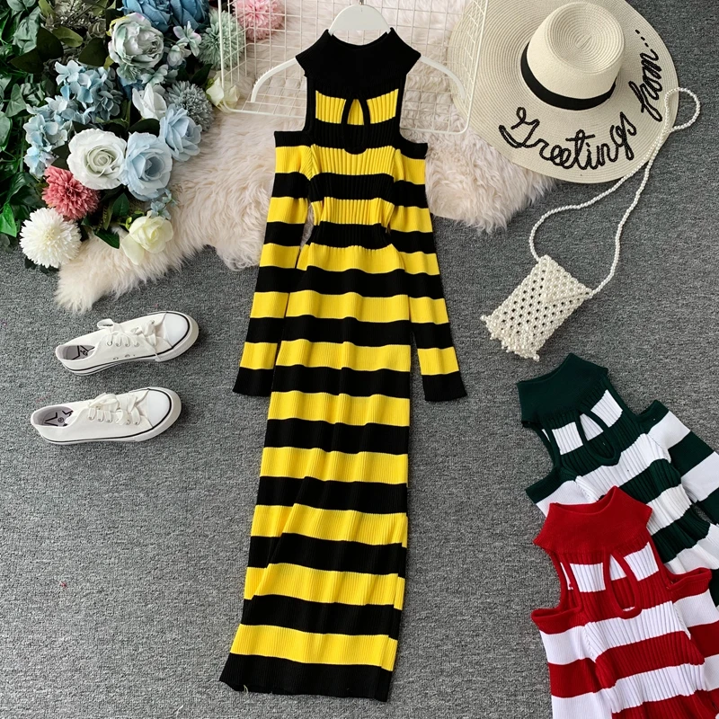 Женское трикотажное платье ALPHALMODA с открытыми плечами в полоску повседневное