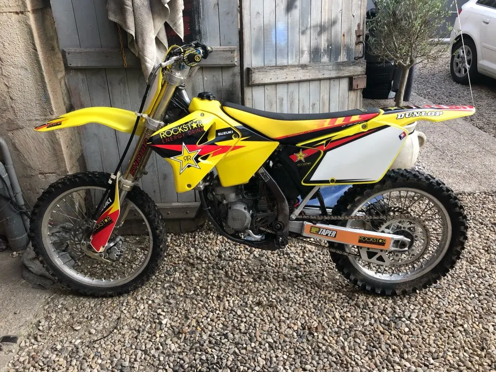 Мотоцикл соответствующие фоновые графические наклейки Набор для Suzuki RM125 RM250 RM 125