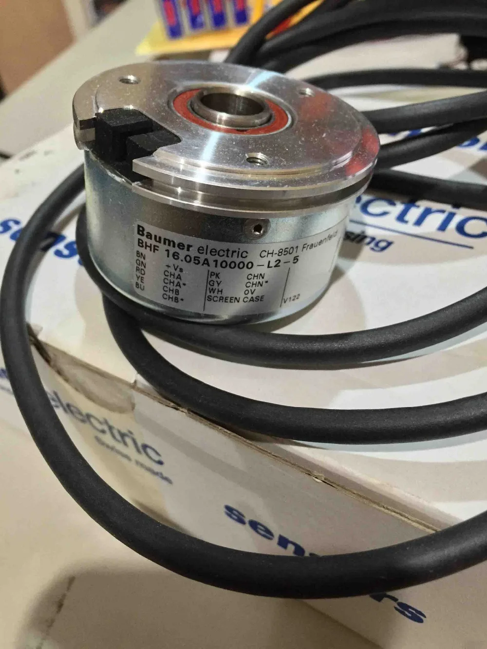 

baumer electric BHF 16.05A10000-L2-5 brand new and original