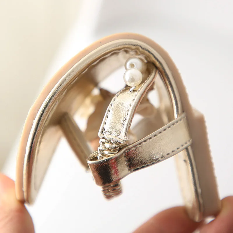 Сандалии для девочек Новинка 2019 года обувь на плоской мягкой подошве детская