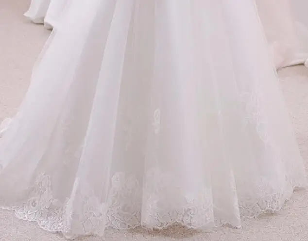 

2018 Real Image Ivory White Lace Flower Girls Dresses Ball Gown Floor Length Girls First Communion Dress Princess Dress 2-14