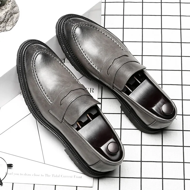 

2019 New Mens Loafers Leather Business Office Wedding Shoes Man Dress Shoes Wedding Moccasin Party Footwear oxfords shoes A235