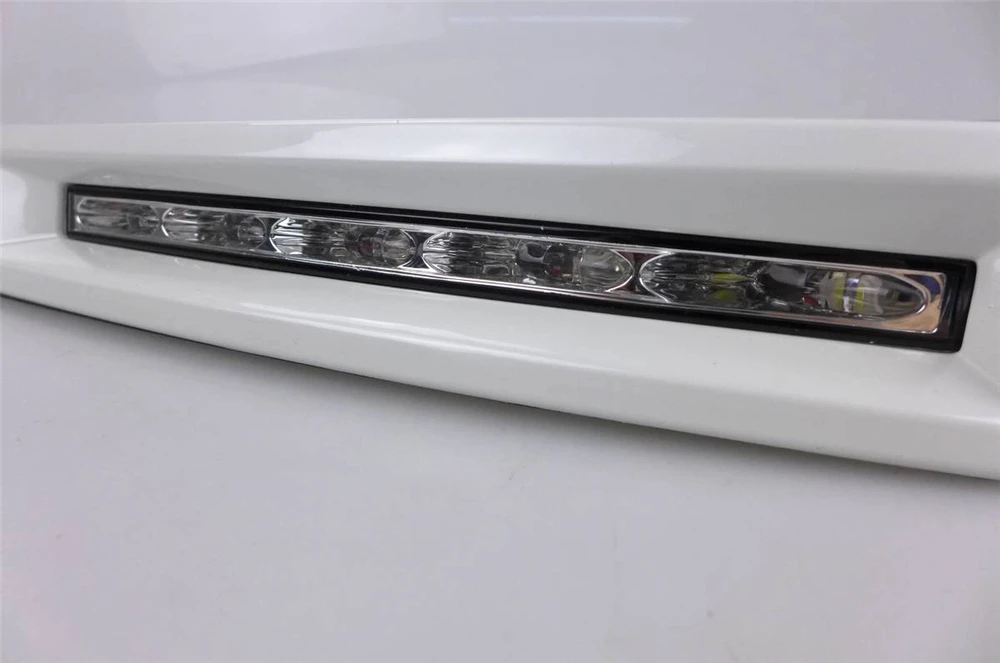 Автомобильная проблесковая 2 шт. автомобиля 12v светодиодный DRL Дневной светильник