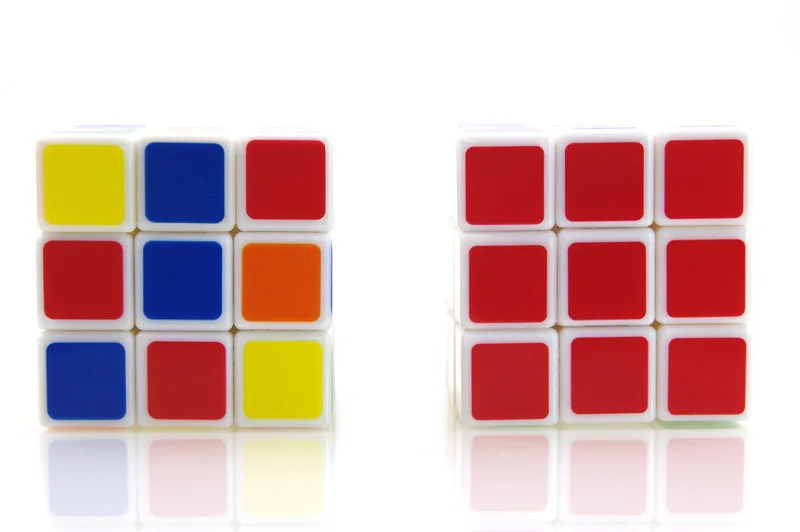 Classic Toys Cube Magic Cubes Professional 3x3x3 5.6CM Sticker Speed Twist Puzzle Gifts Toys for Children