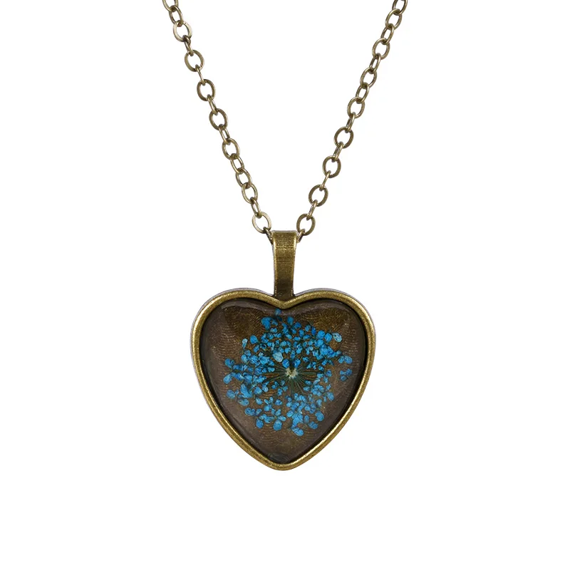 Винтажное ожерелье из стекла в форме сердца с сушеным цветком короткий кулон