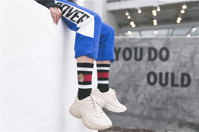 Harajuku/Новинка года; сезон осень-зима; женские модные носки с тигром; calcetines mujer sokken skarpetki damskie chaussette femme
