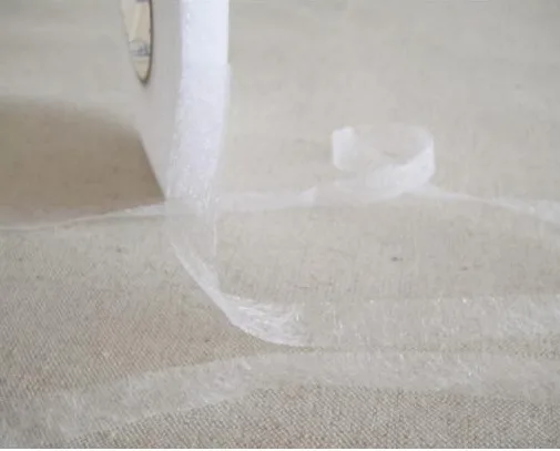 Двусторонняя клейкая лента 1 см widthX100 ярдов Утюг на клееного связывания ручной