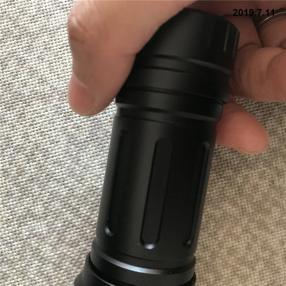 Wuben T70 250 м 4200LM Cree XHP 2,0 светодиодный перезаряжаемый фонарик типа C 26650 индикация батареи аварийный фонарь