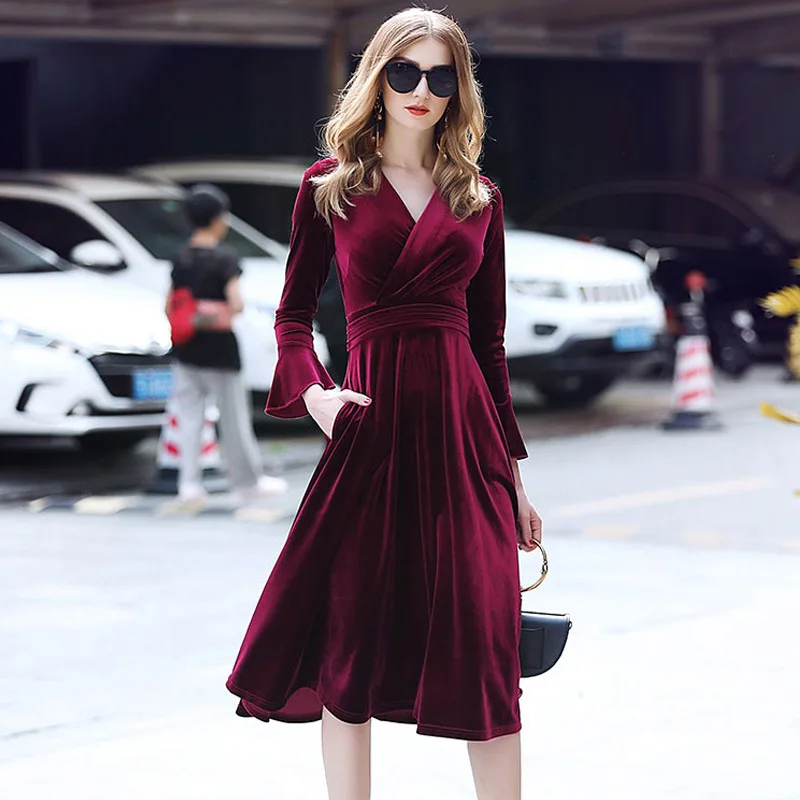 

New elegant V-collar Bell Sleeve velvet medium-length dress for women