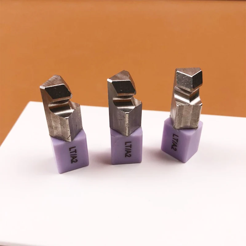 

10 pieces Cerec Emax Blocks HT LT Planmeca milling system Dental Lithium Dislicate Blocks For Posterior Bridges