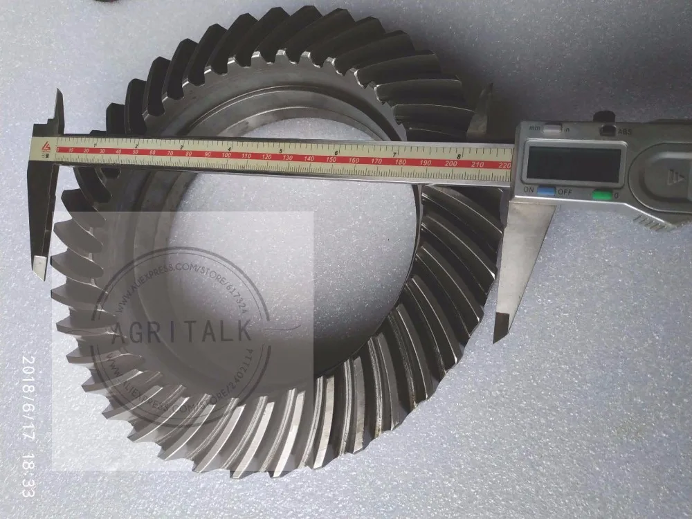 barato Engrenagem Chanfrada Espiral Com Eixo Para Trator Foton Lovol Ft904, Número Da Peça: