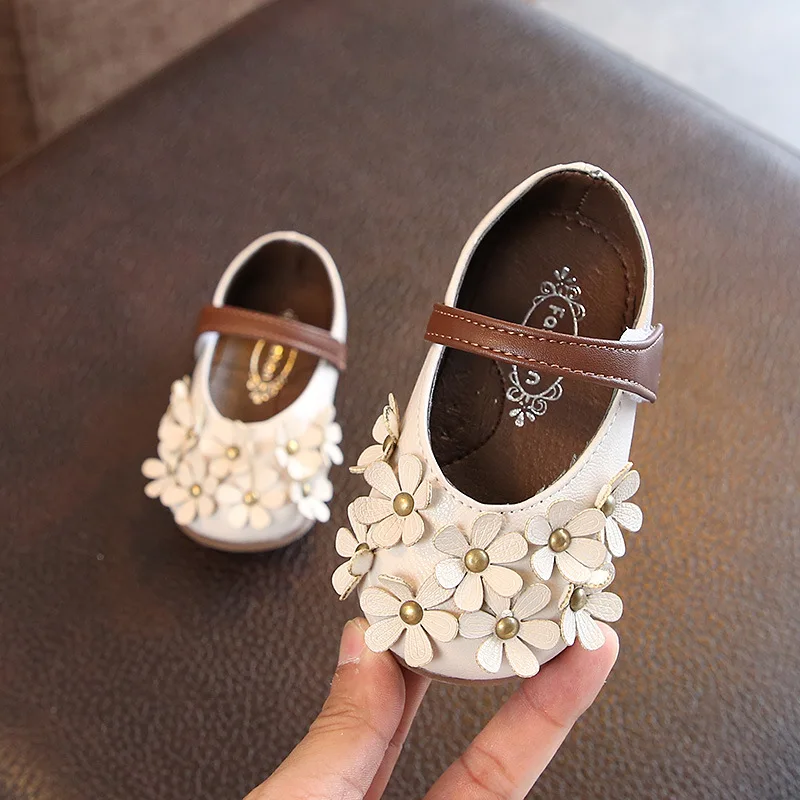 

New Shallow Girls Princess Shoes Pure Color Soft Bottom Flower Children's Dress Shoes Girl Leather Shoes