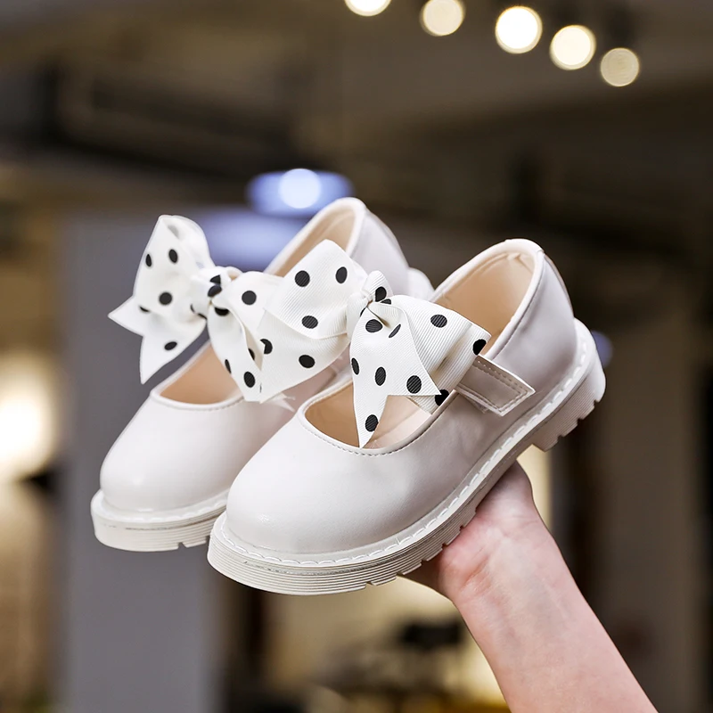 

Millet Step Wave Point Girls Bow Leather Shoes For Children Shoes 2019 Summer Girls Party Princess Shoes