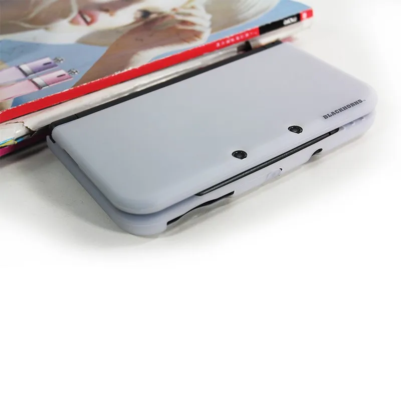 Игровые аксессуары для нового набора 3DSLL 3 в 1 (мягкий силиконовый чехол + карты