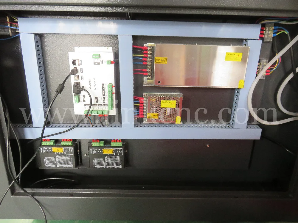 ЧПУ 9060 Хорошее рабочее усилие высокой конфигурации лазерной резьбы по дереву