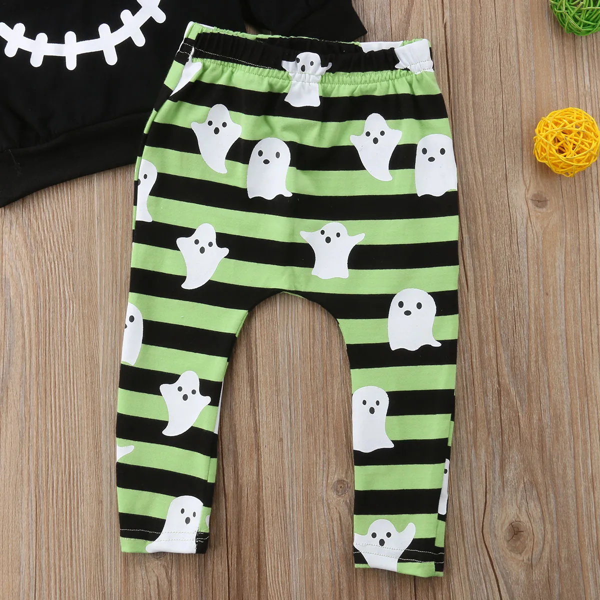 Комплект одежды для маленьких мальчиков на Хэллоуин с черным свитером футболка