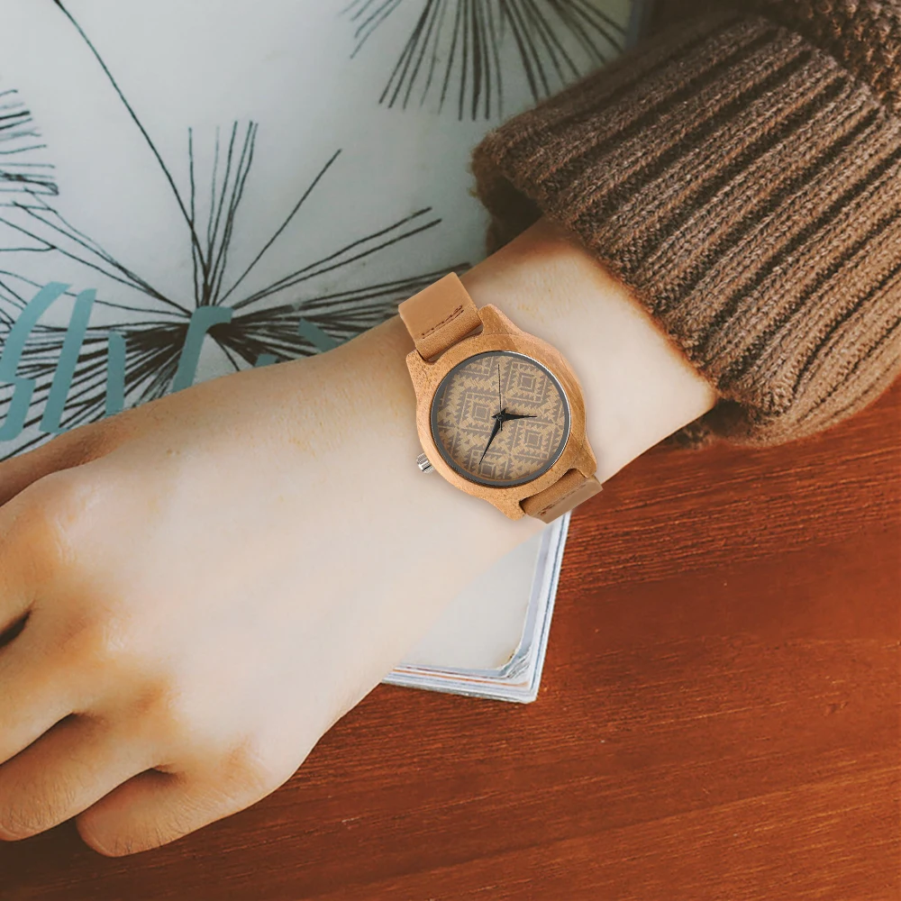 

YISUYS Minimalist Diamond Face Dial New Bamboo Wooden Wrist Wtach Women Ladies Bangle Wood Timber Clock Genuine Leather Band