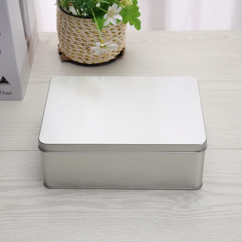 

188x136x70mm Rectangle silver jewelry biscuit candy storage box metal box