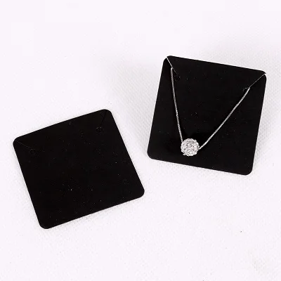 100 шт. 5x5 см пустой крафт Бумага Цепочки и ожерелья Jewelry Дисплей Карты Повесить пользу метка для изготовления ювелирных изделий diy аксессуары оптом - Цвет: black