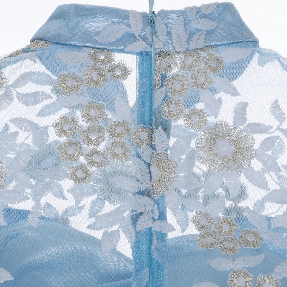 Dressv Элегантное коктейльное платье голубого цвета с высоким горлом и рукавами 3/4