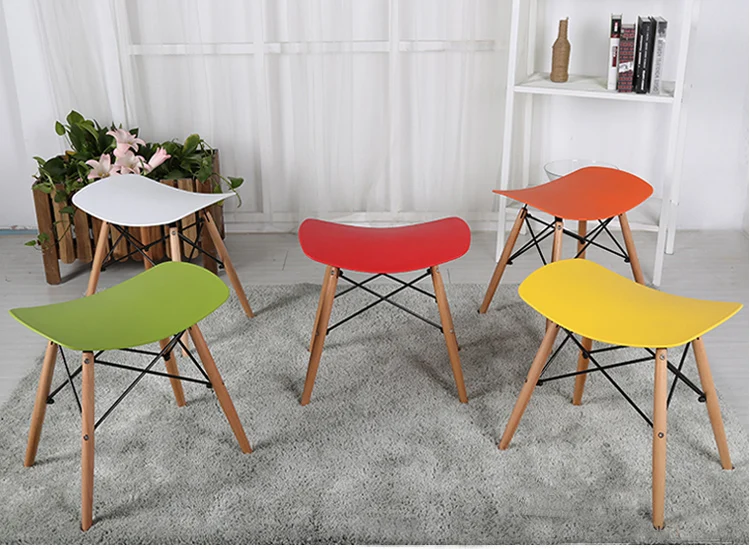 Минималистический современный дизайн Пластик и деревянистый обеденный стул