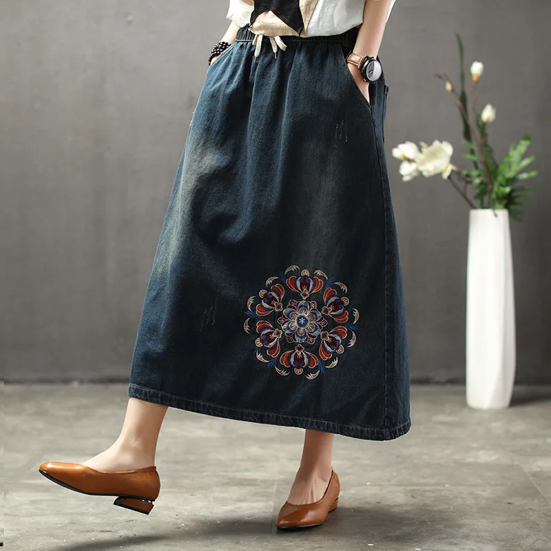 Женская длинная джинсовая юбка с цветочной вышивкой большие размеры 89013|Женские