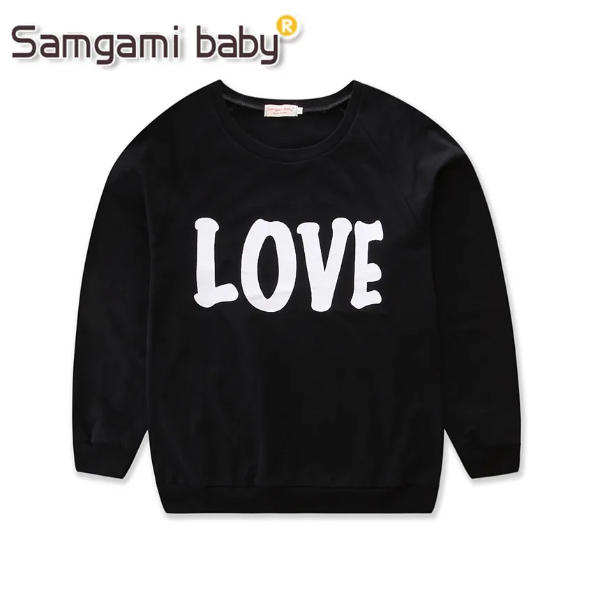Комплект одинаковой одежды для семьи SAMGAMI BABY черная футболка с длинными рукавами