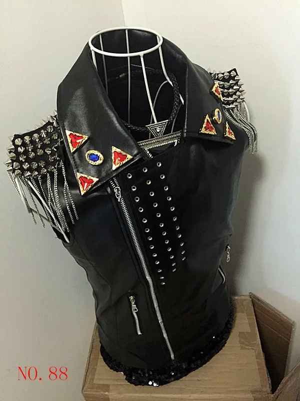 Костюм мужской кожаный с заклепками модный Приталенный жилет бахромой