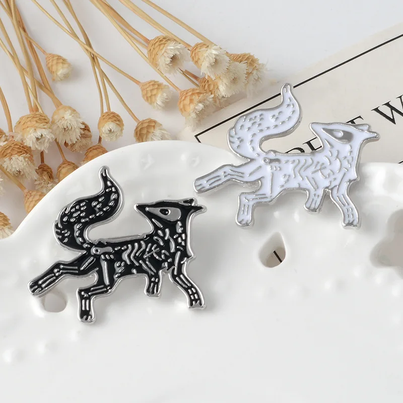 2019 черно белая лиса эмалированная заколка значок животное со стразами джинсовый