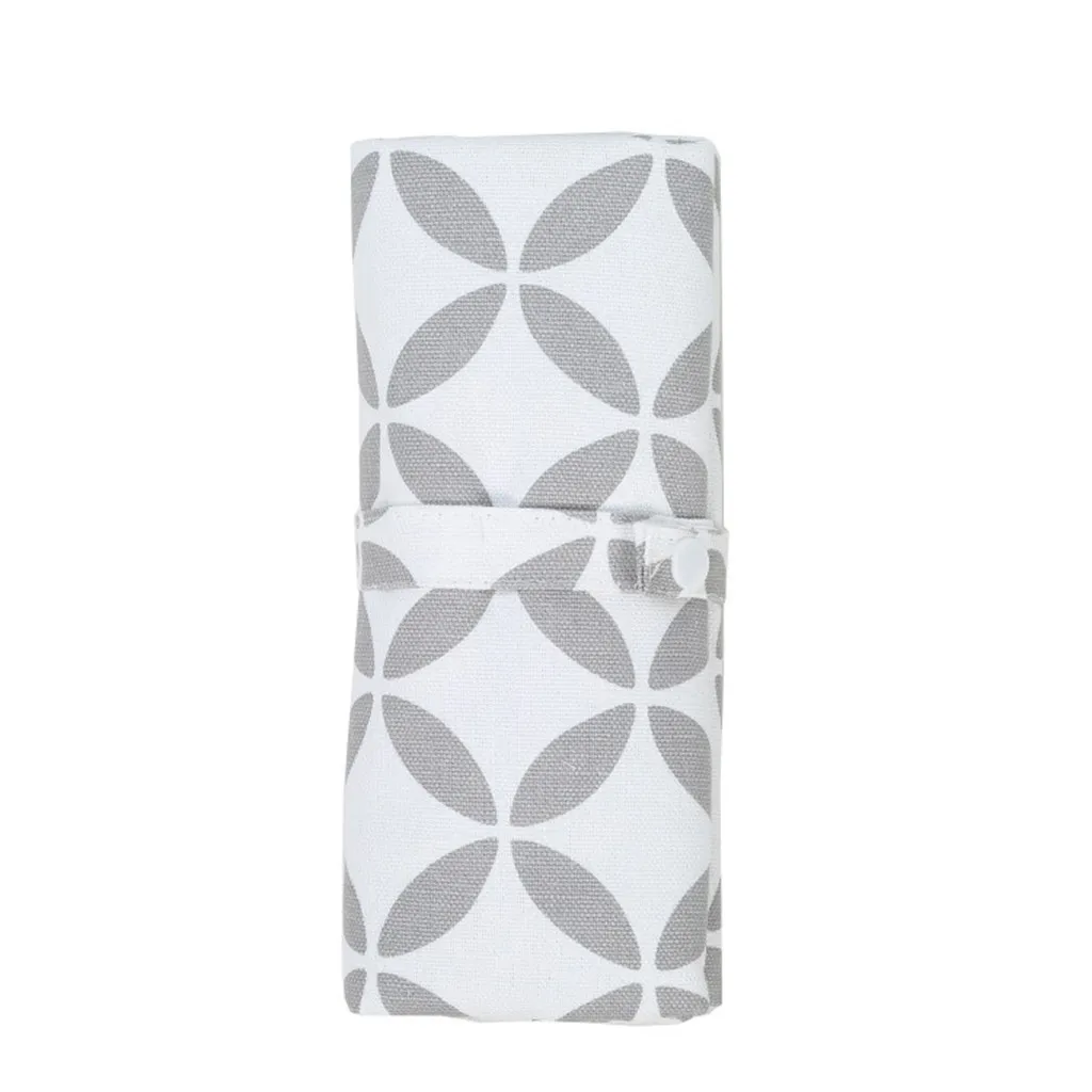 

Newborns Kids Diaper Pad Foldable Waterproof Baby Diaper Changing Mat Portable Changing Pads