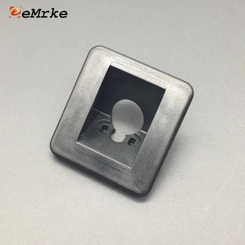 Кронштейн для задней камеры. Кронштейн для задней камеры. Кронштейн для задней камеры. Кронштейн для задней камеры. Камера заднего хода рено дастер.