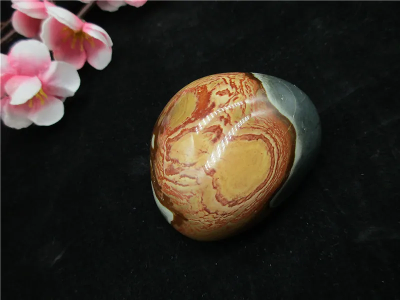 Природный энергетический камень морской древний образец горной породы