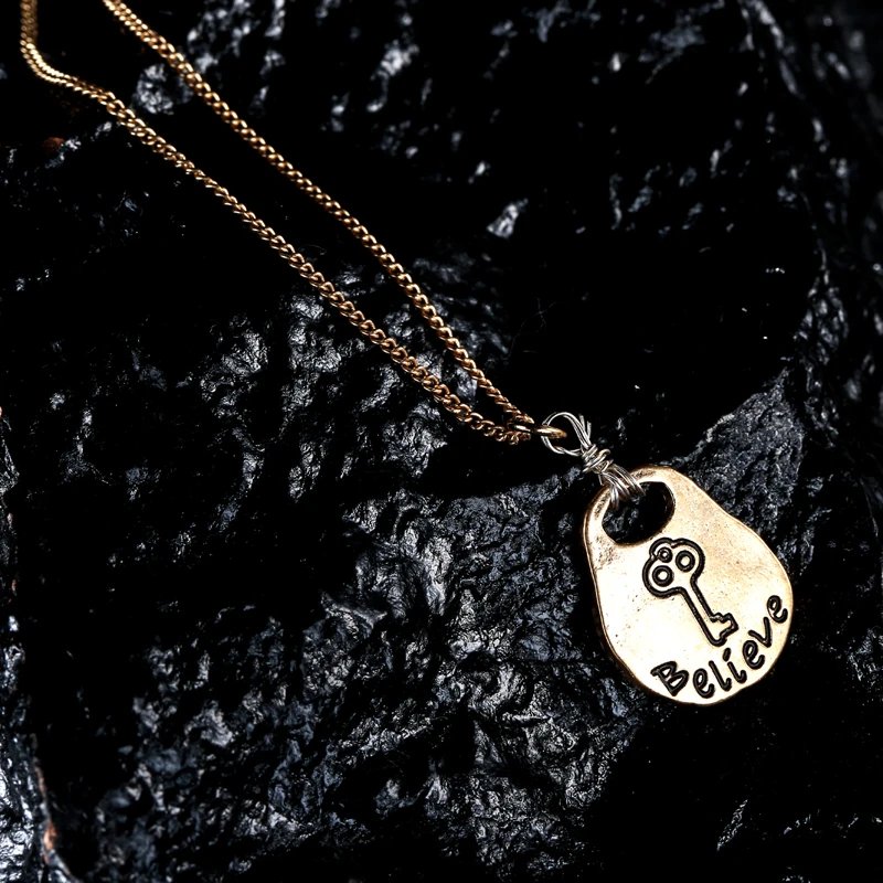 Женское ожерелье с подвеской ENSOUL Золотое и серебряное длинное в виде замка