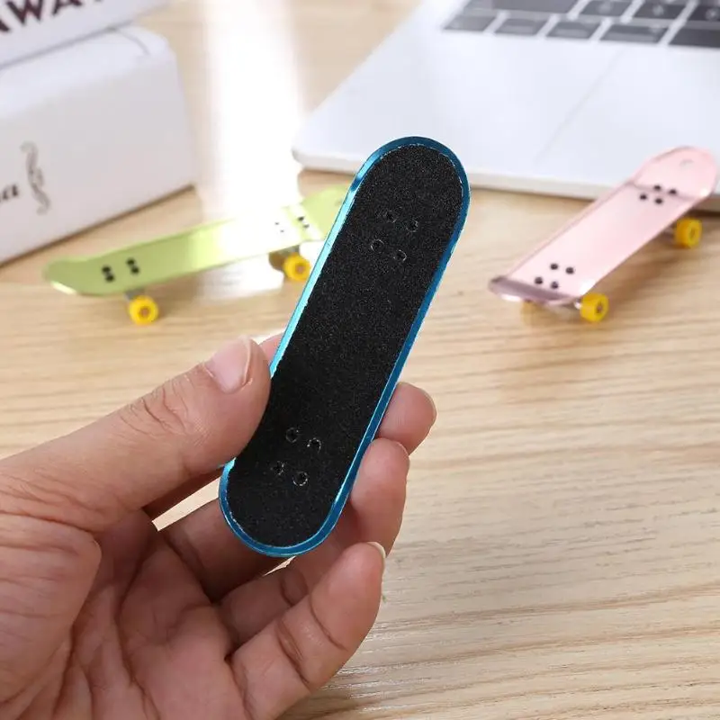 Мини скейтборды набор сплав Finger скейт доска Развивающие игрушки (случайный)|Мини