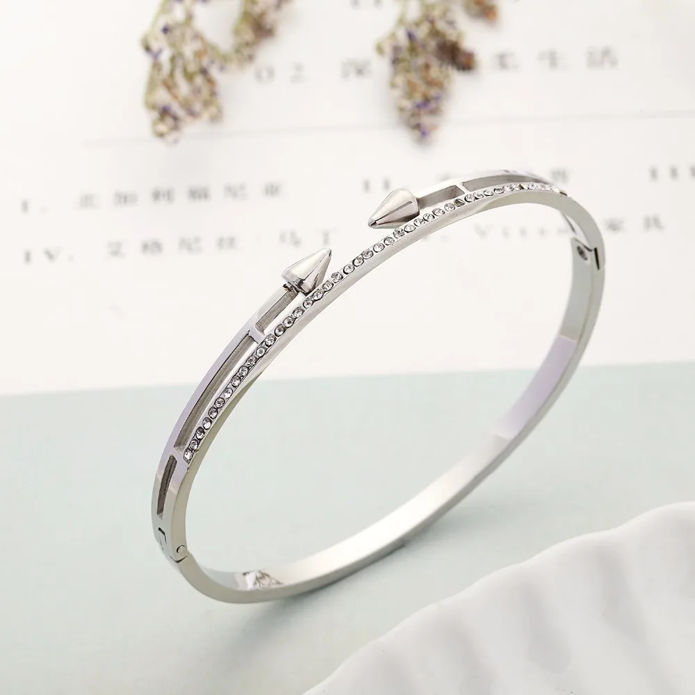 top quality Brand Conical Arrows Cubic Zirconia Stone stainless steel Bracelets &amp Bangles Nail Cuff punk style party acce | Украшения и