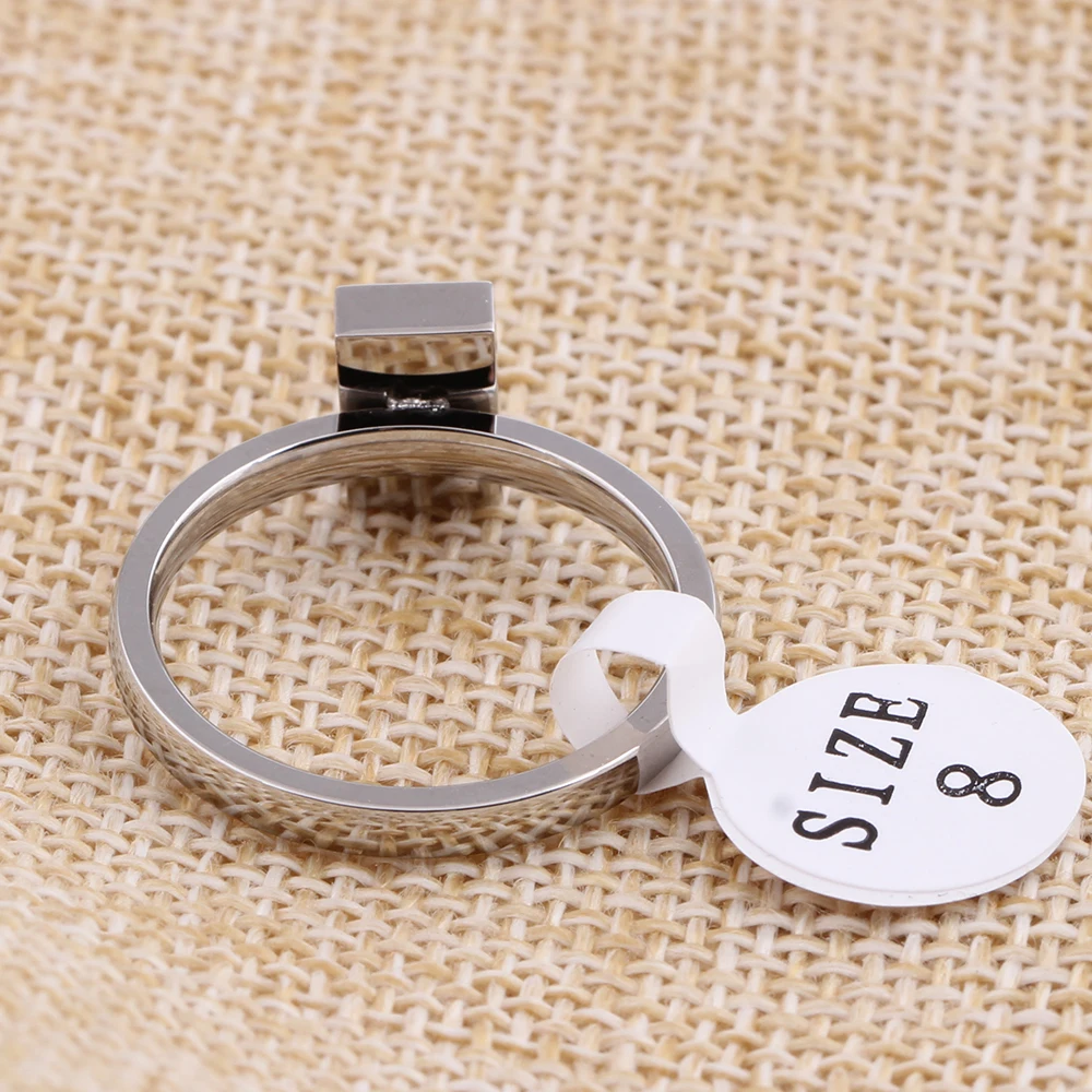 Женское кольцо из нержавеющей стали черное с квадратным кристаллом аксессуары