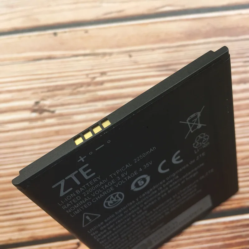 Оригинальный аккумулятор 2200 мАч Li3822T43P4h736040 для Vodafone Smart E8 / N8 VFD 510 511 513 VFD510 VFD511 VFD513 |