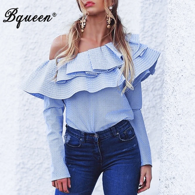 Женская блузка с длинным рукавом Bqueen хлопковая в синюю полоску на одно плечо