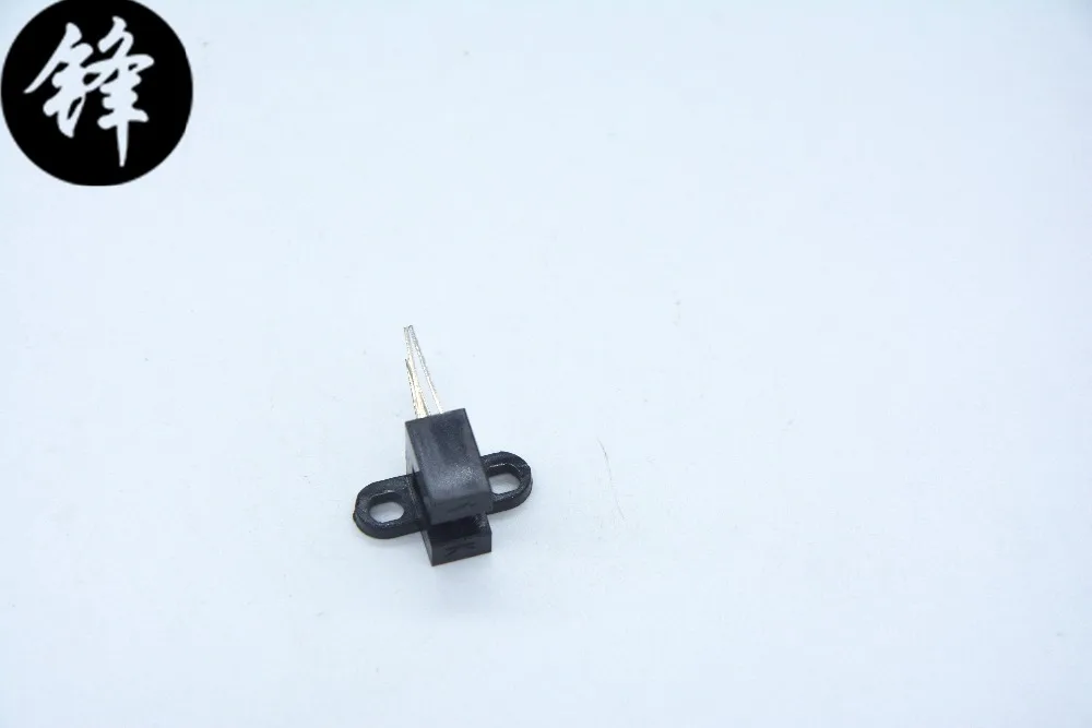 Suzuki df50 датчик трима. Запчасти сенсор. Датчик скорости kppg 136. Датчик коленвала wp10. Датчики двигателя в12d1.