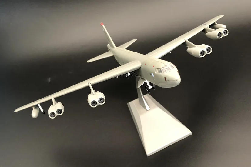 WLTK 1/200 весы США B 52 Stratofortress стратегический бомбардировщик Diecast металлические