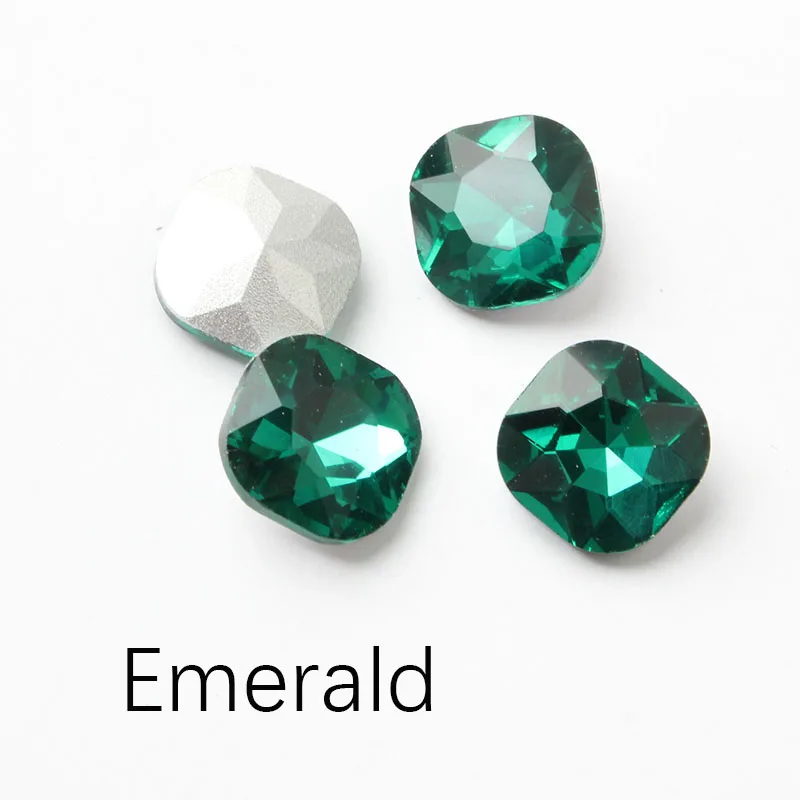 Emerald 30 шт. 3D кристаллы для ногтей Стразы AB амулеты квадратные Стразы камень Шампань украшения ногтей Самоцветы маникюрные аксессуары инструменты - Цвет: Emerald
