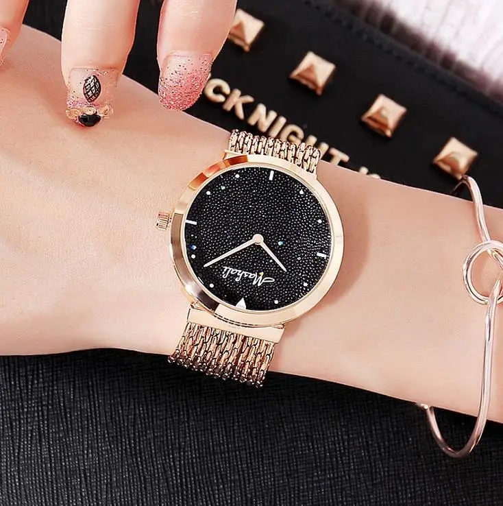 

2020 Luxury Brand Gold Women Watches Tassel Steel Diamond Women Dress Wristwatch Lady Rhinestone Bracelet Watch Relogio