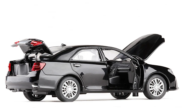 Новинка, 1:32, миниатюрная модель автомобиля из металлического сплава для TOYOTA CAMRY, подвесной светильник, модель игрушки